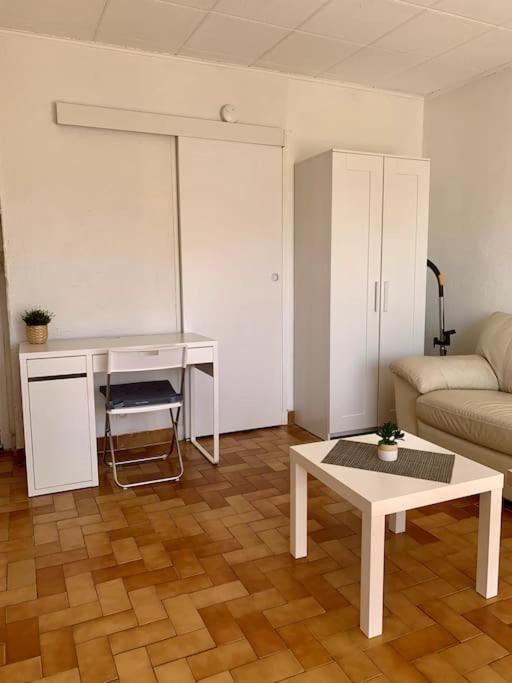 La Garde : Joli Studio Dans Residence Екстериор снимка